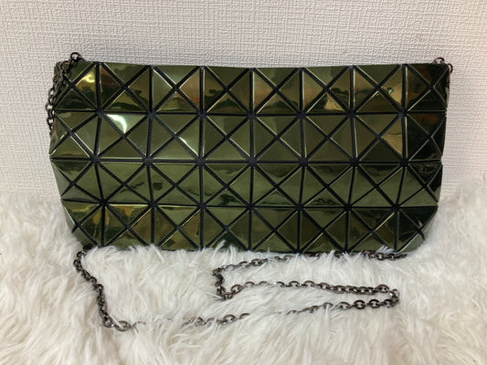 Issey Miyake Shoulder Bags A-14852