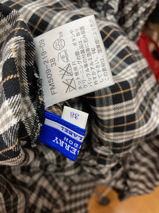 Burberry Apparel A-14895