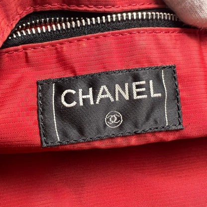 Chanel Black Tote Bags A-14909