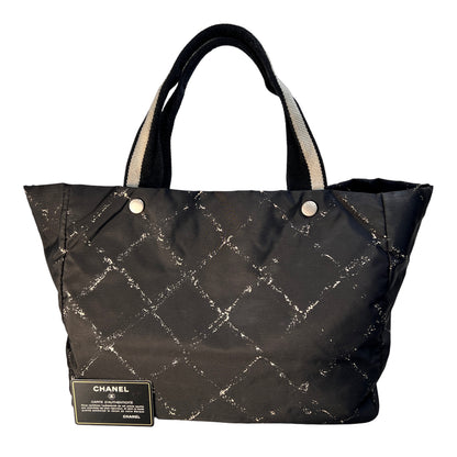 Chanel Black Tote Bags A-14909