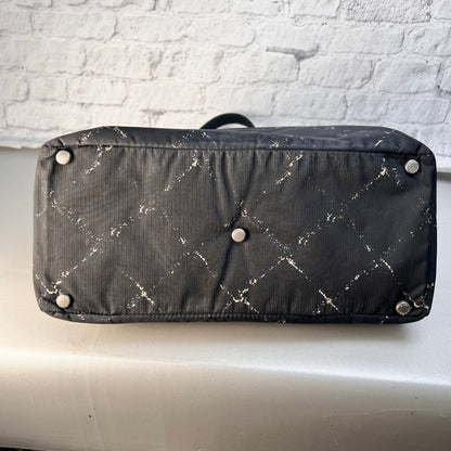 Chanel Black Tote Bags A-14909