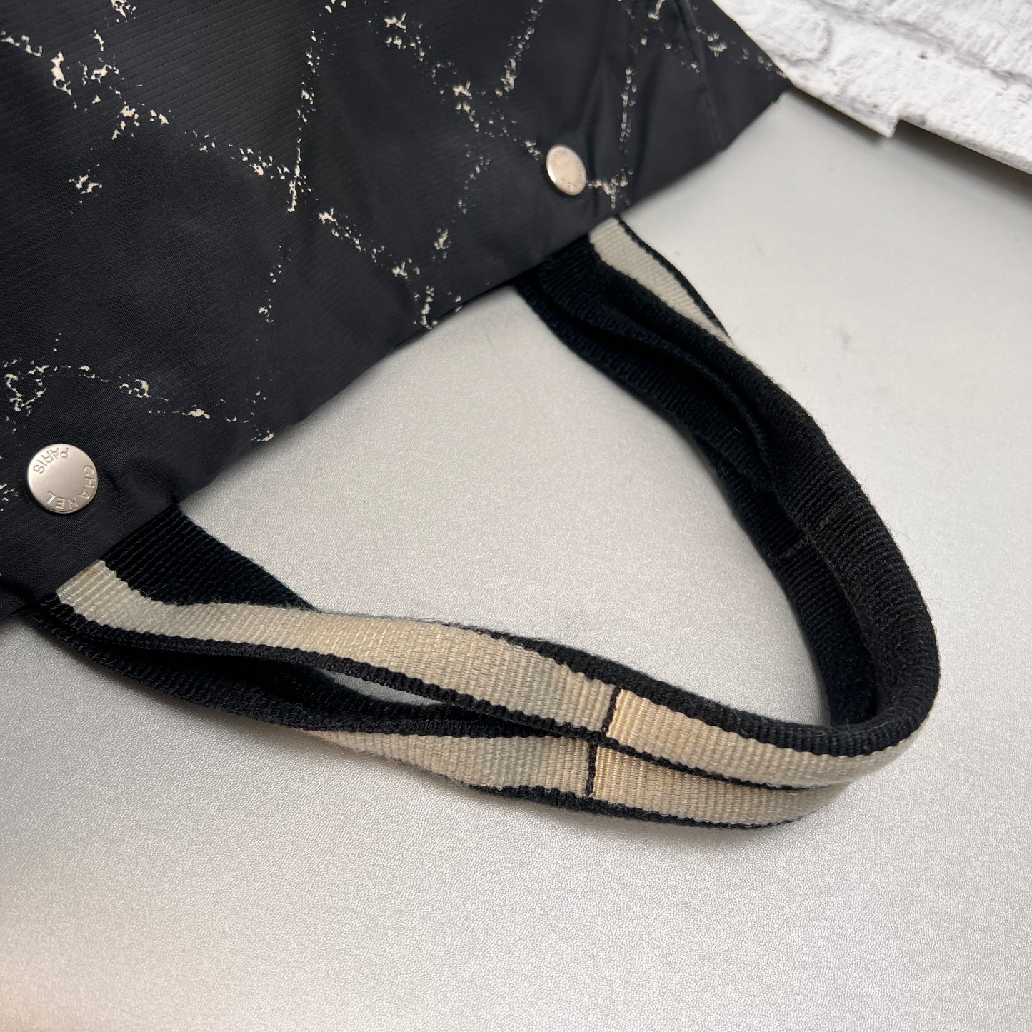 Chanel Black Tote Bags A-14909