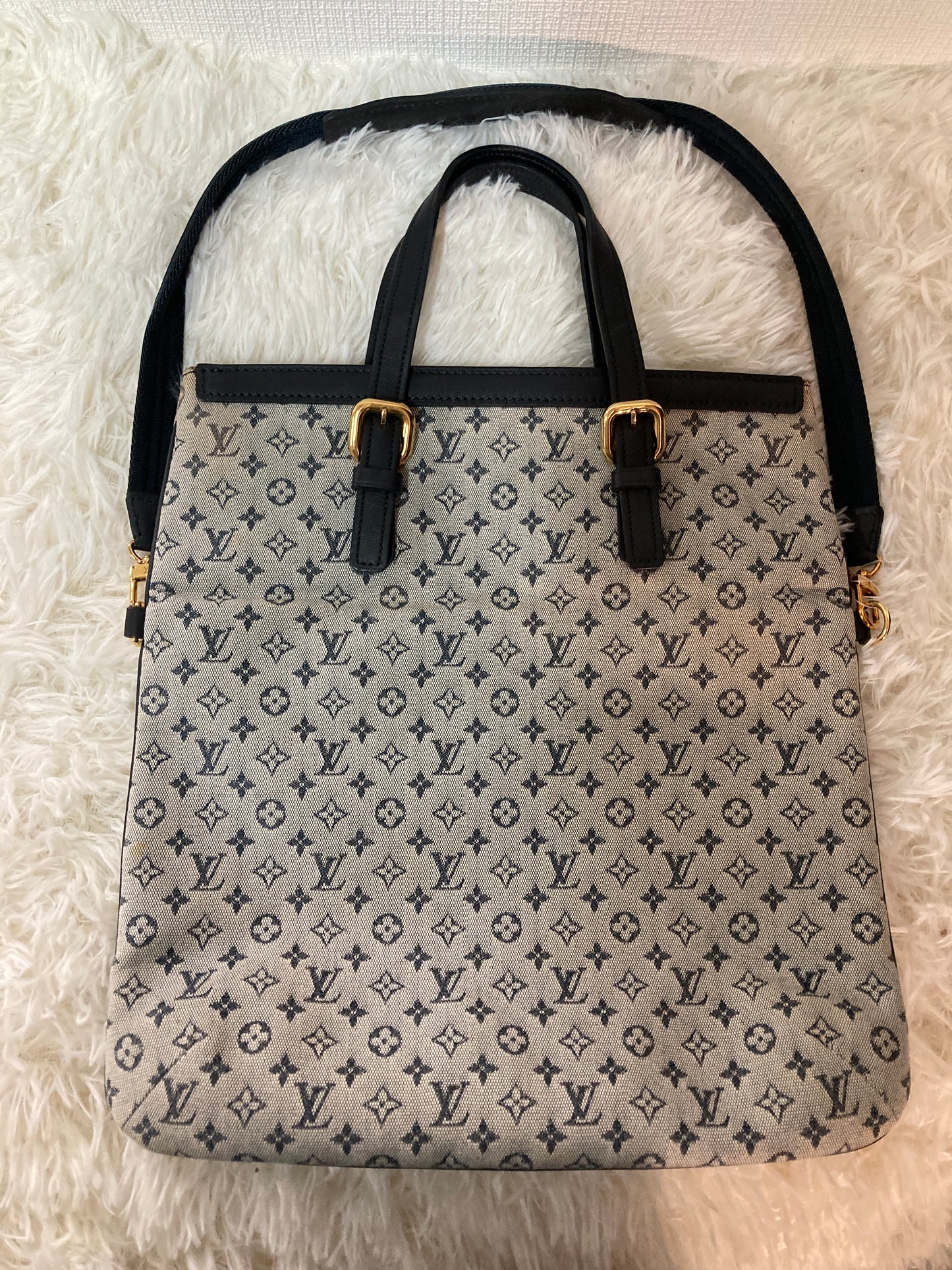 Louis Vuitton Blue Tote Bags A-14911