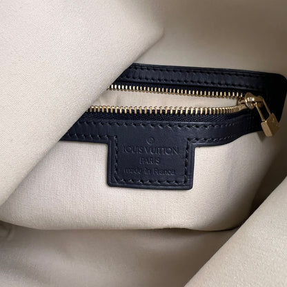 Louis Vuitton Blue Tote Bags A-14911