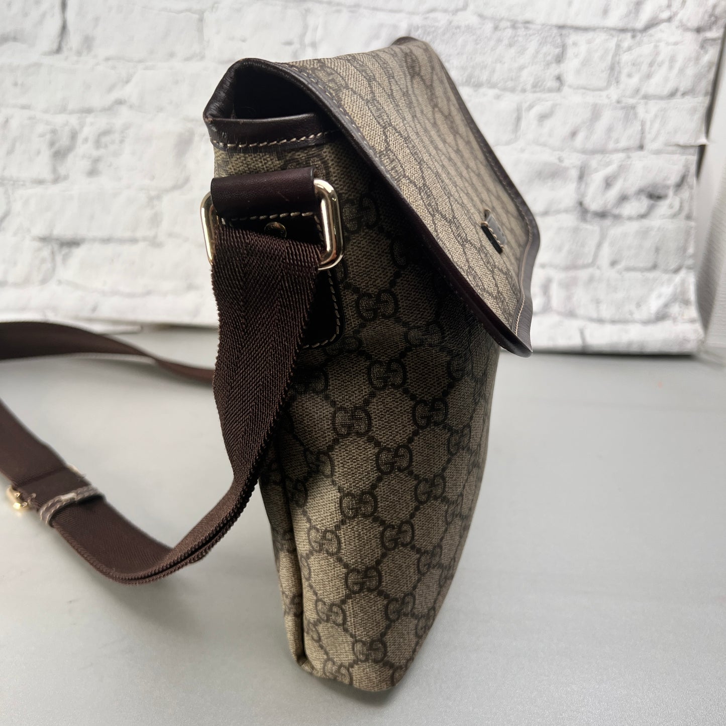 Gucci Shoulder Bags A-14924