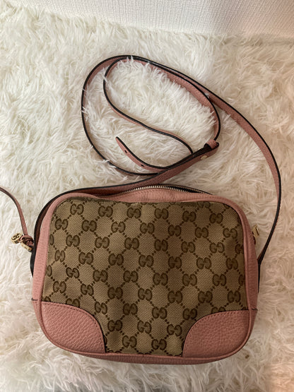 Gucci Shoulder Bags A-14926