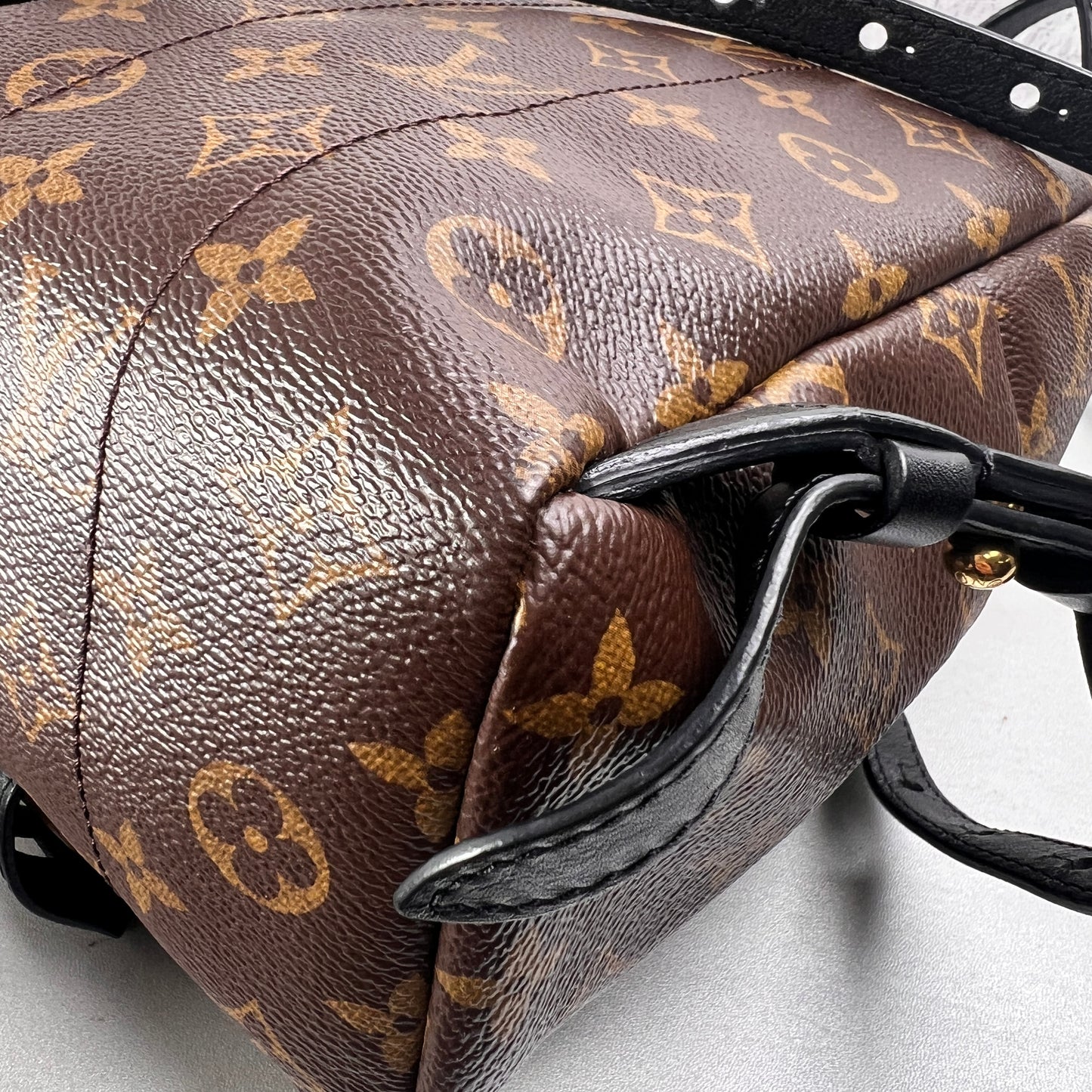 Louis Vuitton Backpacks A-14928