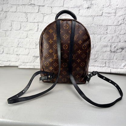 Louis Vuitton Backpacks A-14928