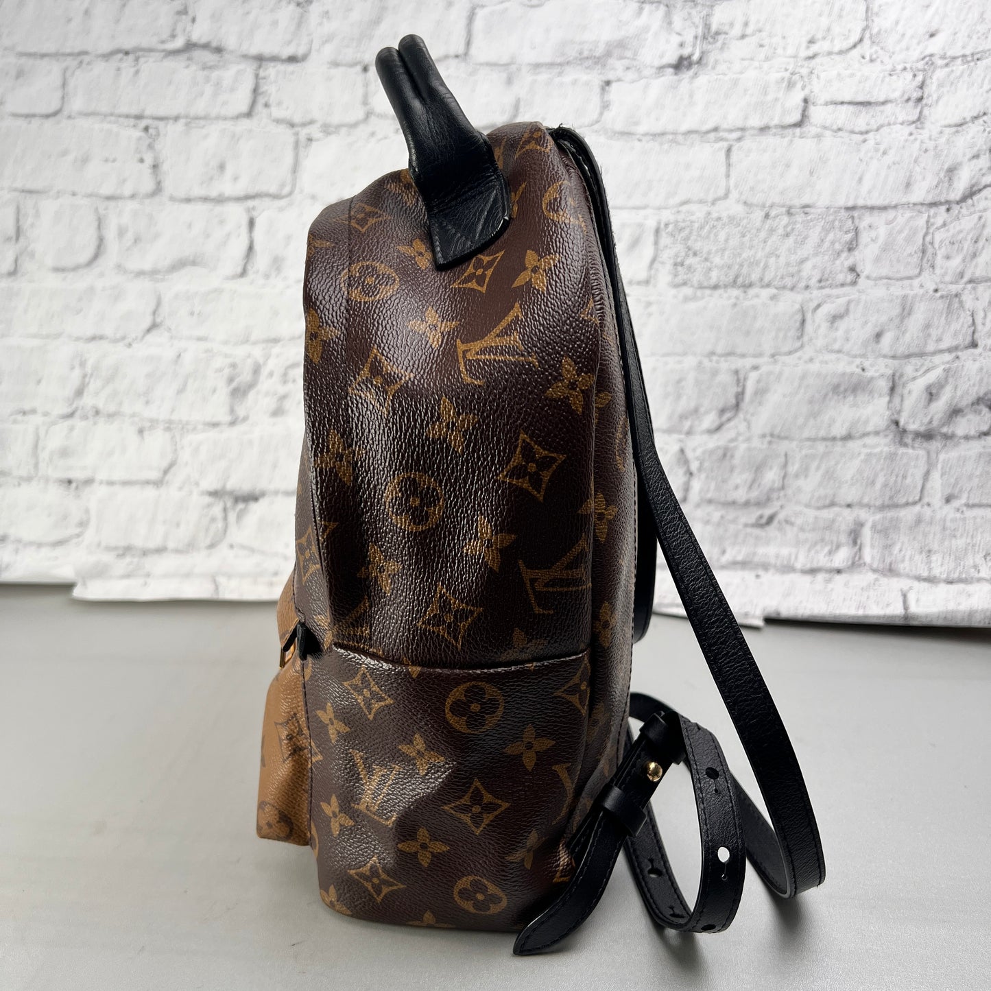 Louis Vuitton Backpacks A-14928