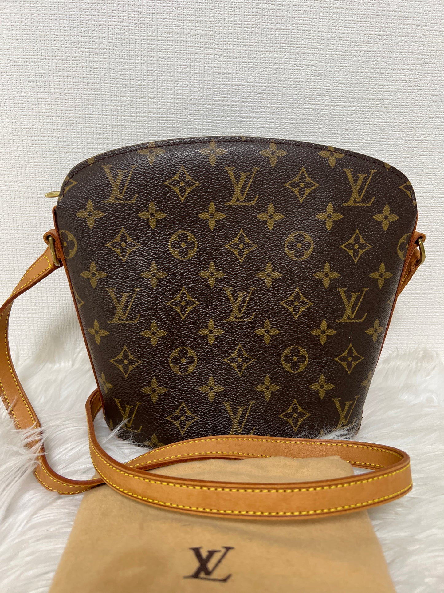 ルイ・ヴィトン Shoulder Bags A-14933