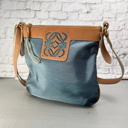 Loewe Shoulder Bags A-14938