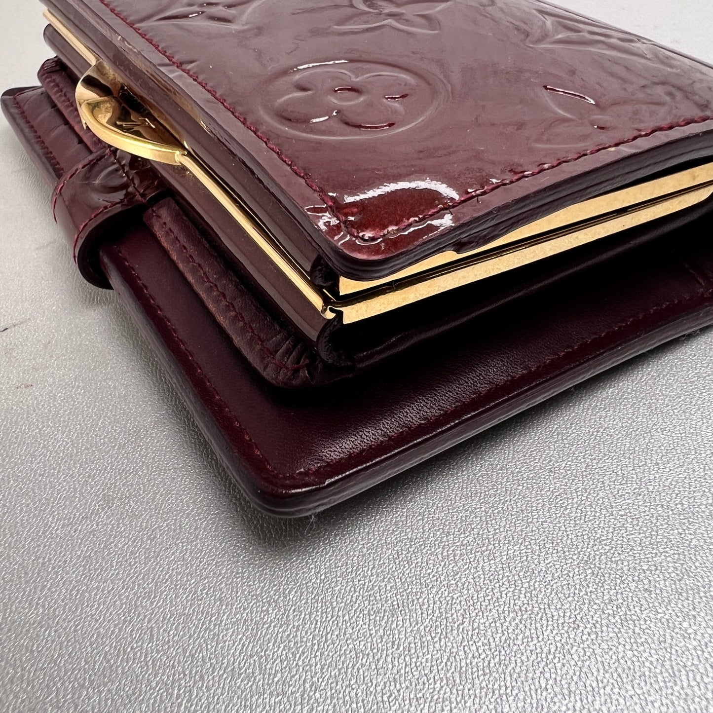 Louis Vuitton Wallets A-14945