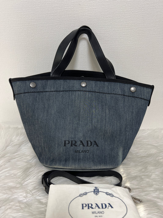 Prada Tote Bags A-14952