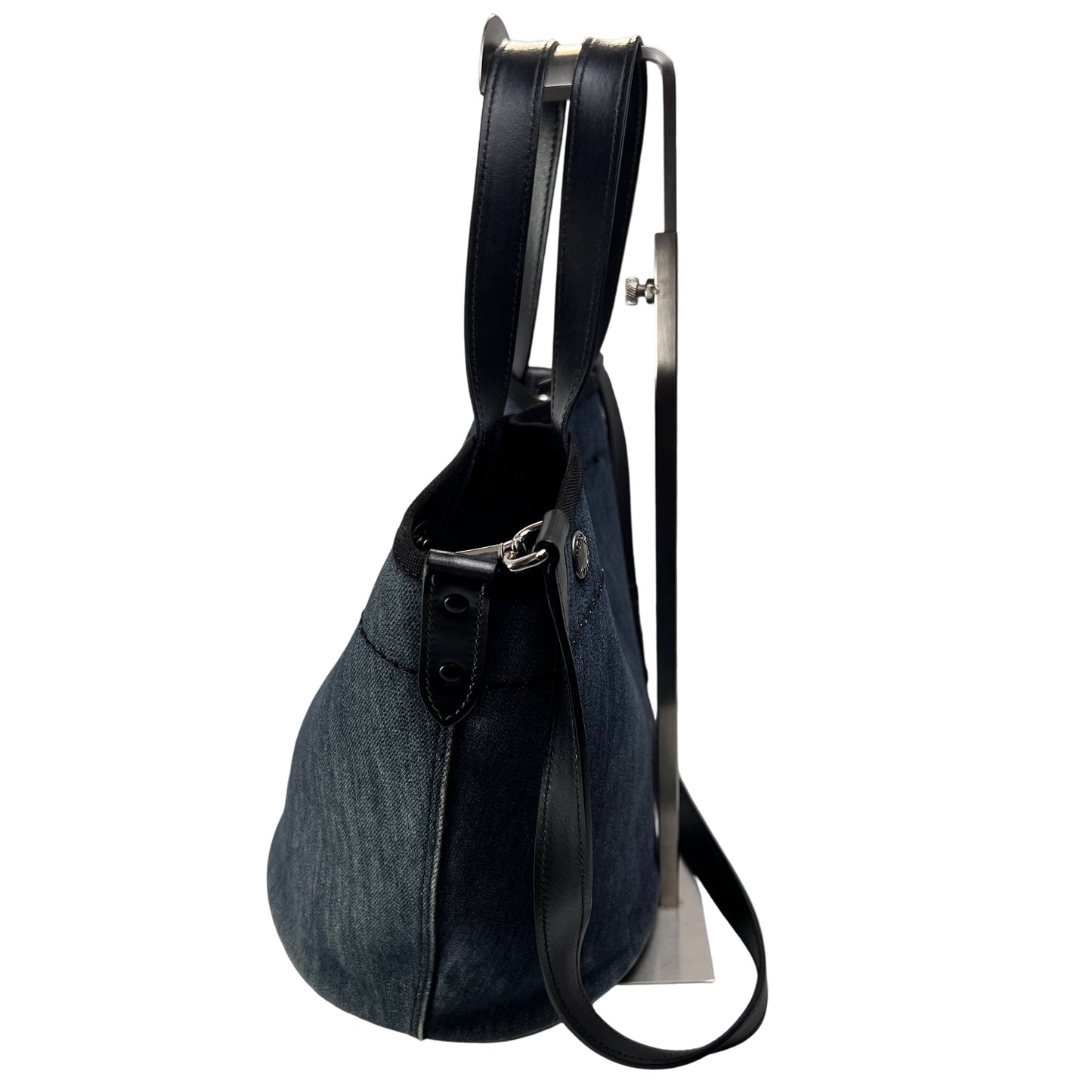 Prada Tote Bags A-14952