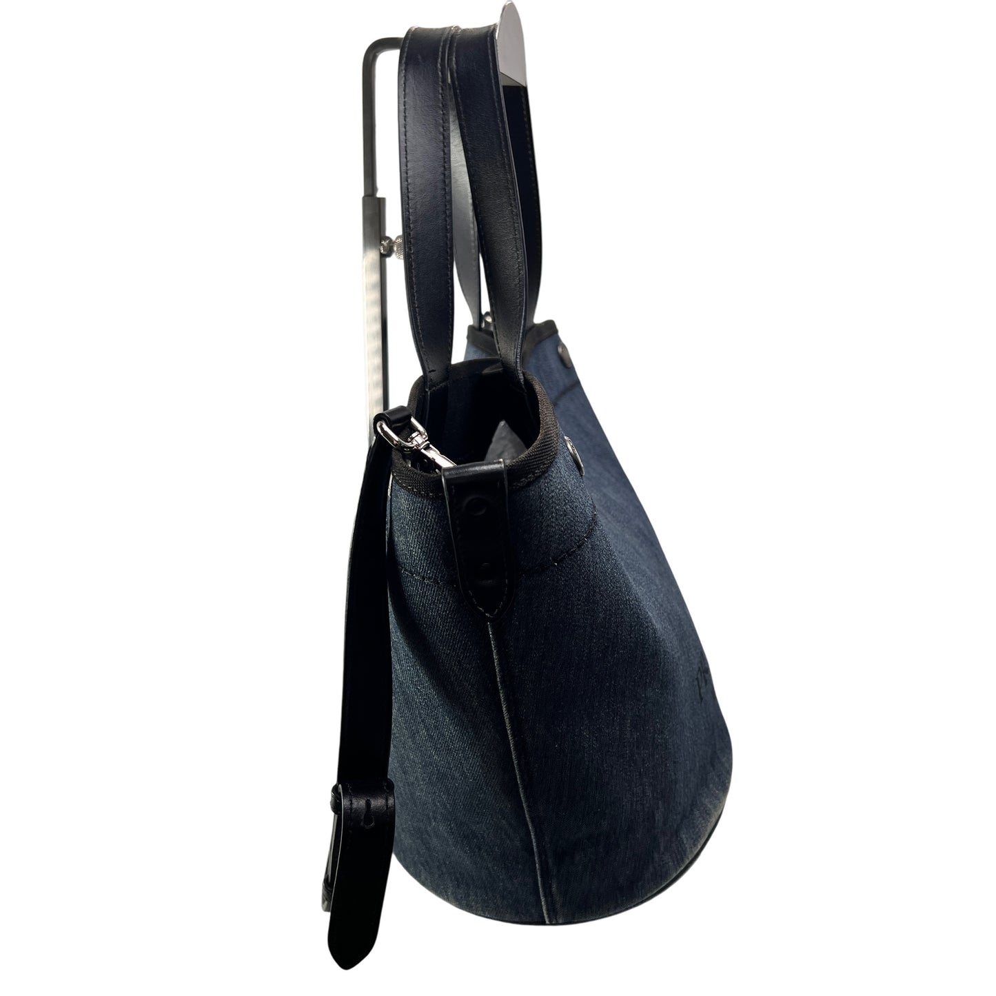 Prada Tote Bags A-14952
