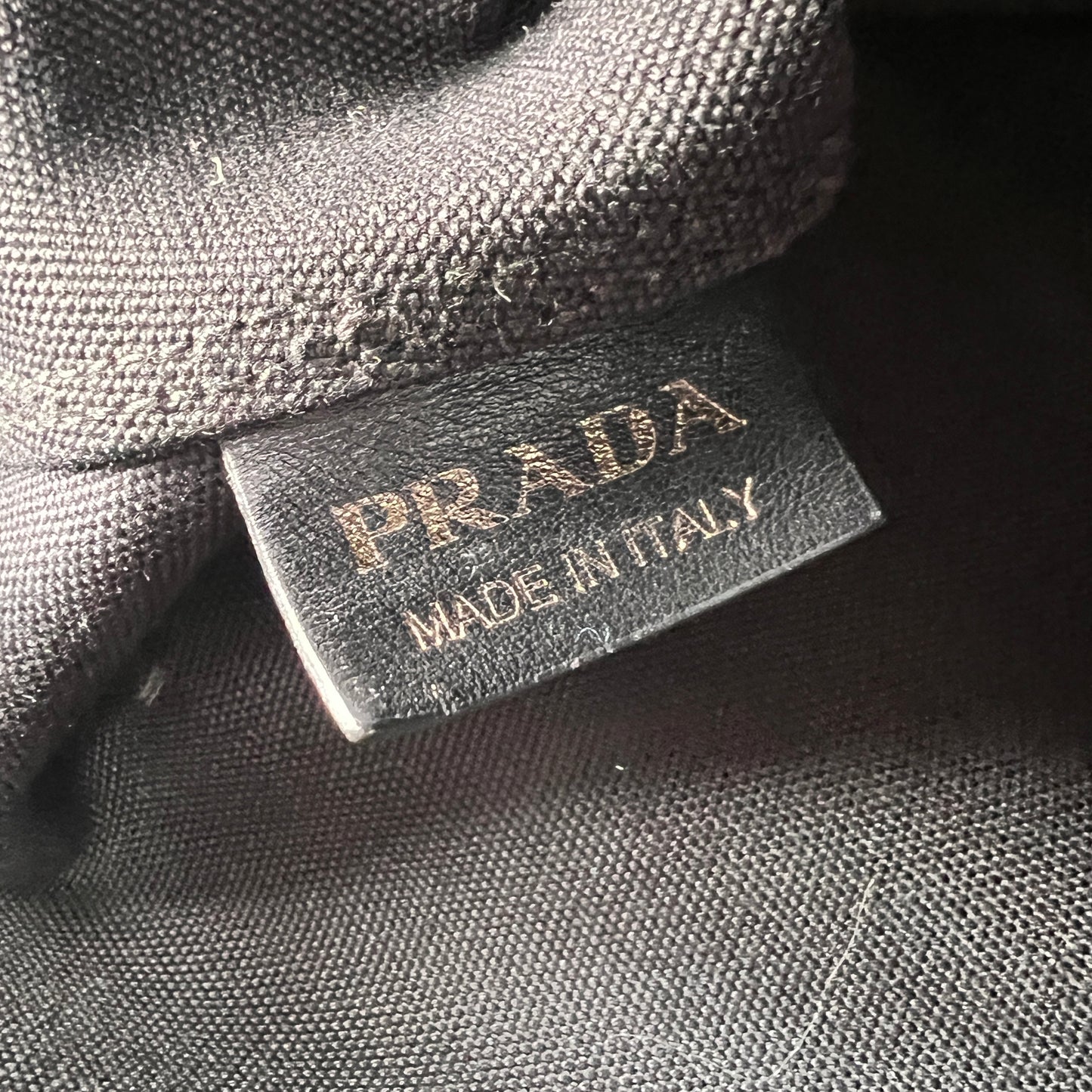 Prada Tote Bags A-14952