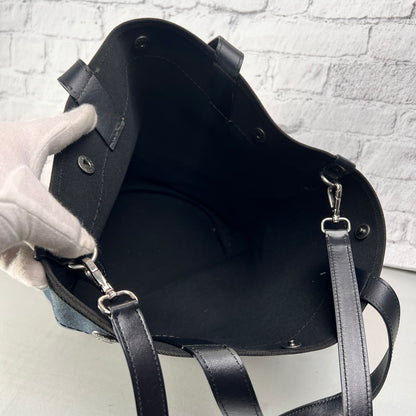 Prada Tote Bags A-14952