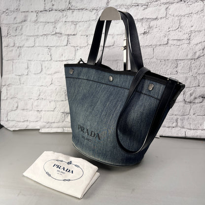 Prada Tote Bags A-14952