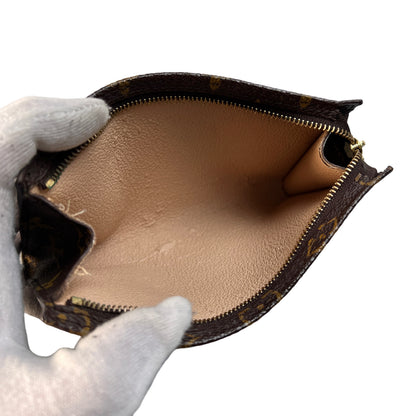 Louis Vuitton Pouches A-14958