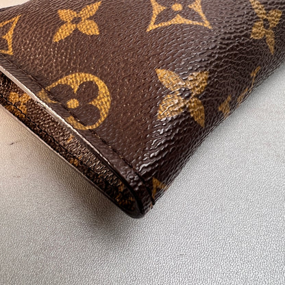Louis Vuitton Pouches A-14958
