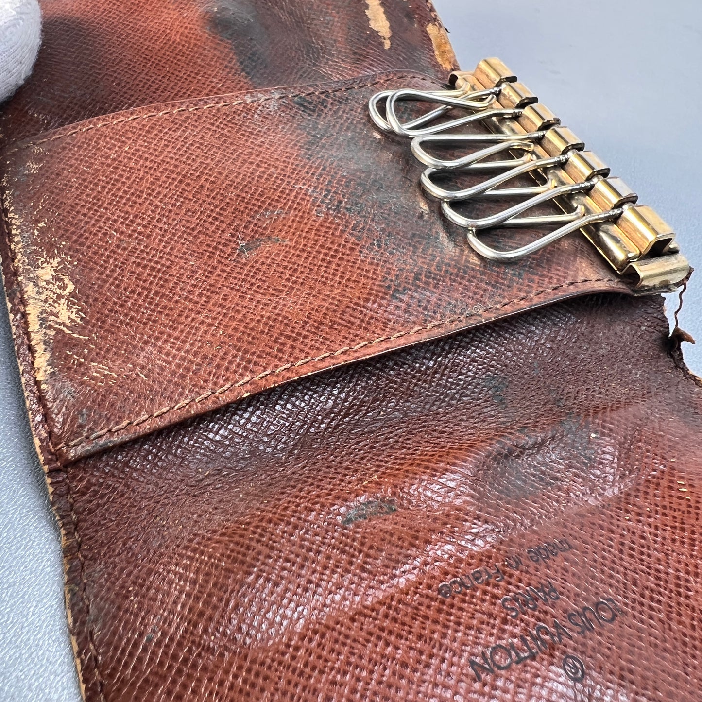 Louis Vuitton Small goods A-14993