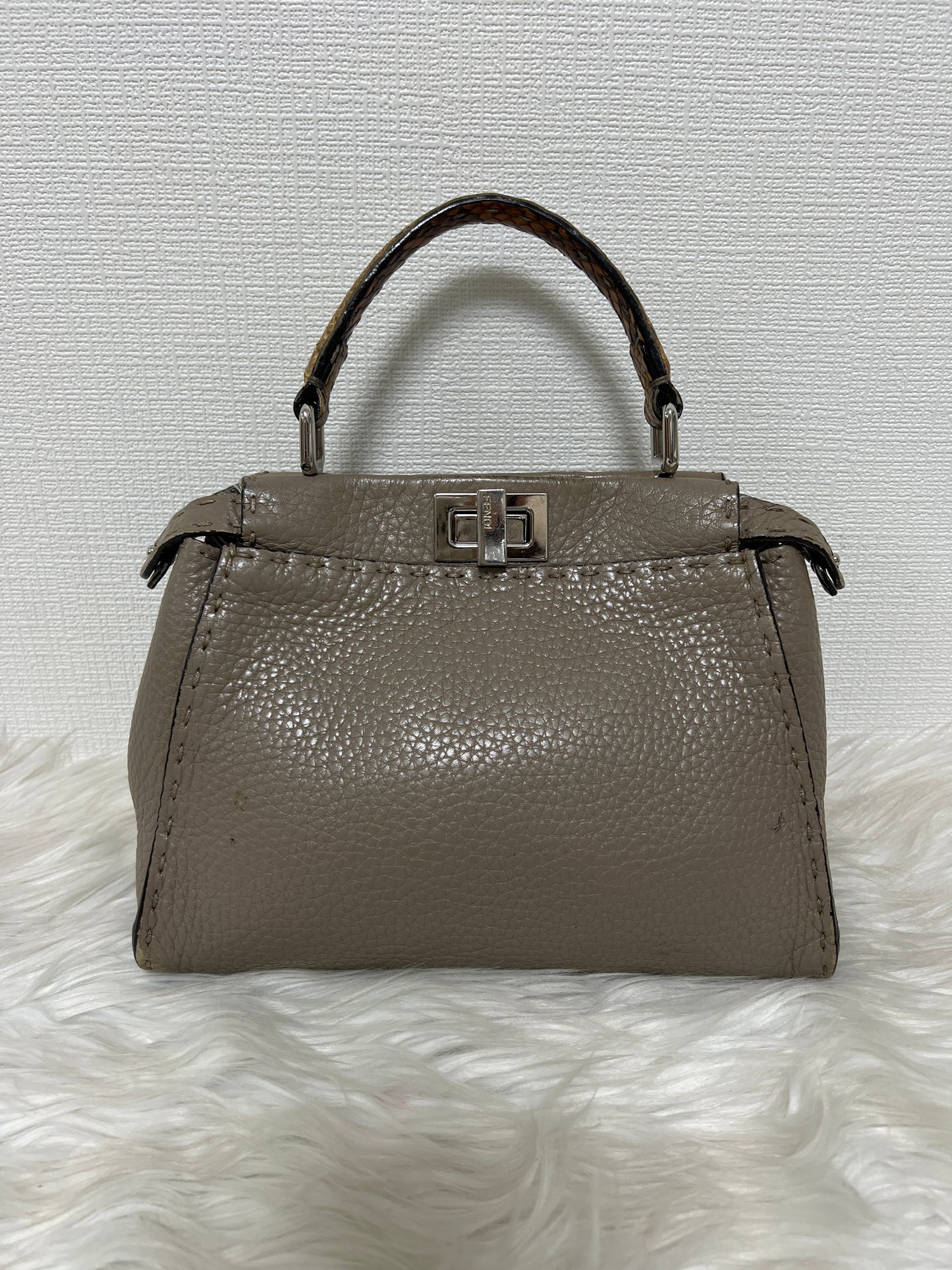 Fendi グレー系 Handle Bags A-15001
