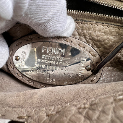 Fendi Gray Handle Bags A-15001