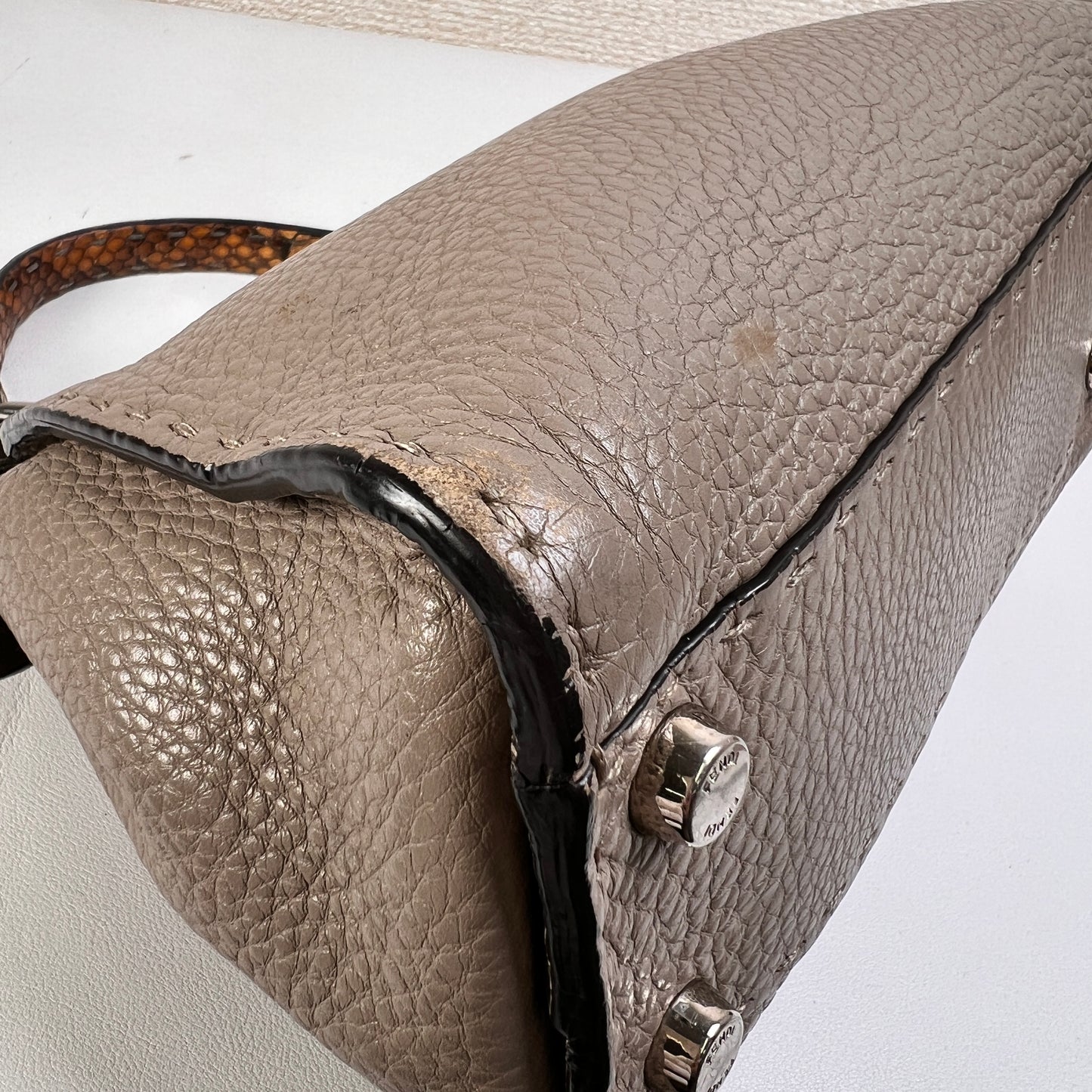 Fendi Gray Handle Bags A-15001