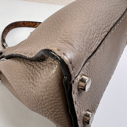 Fendi Gray Handle Bags A-15001