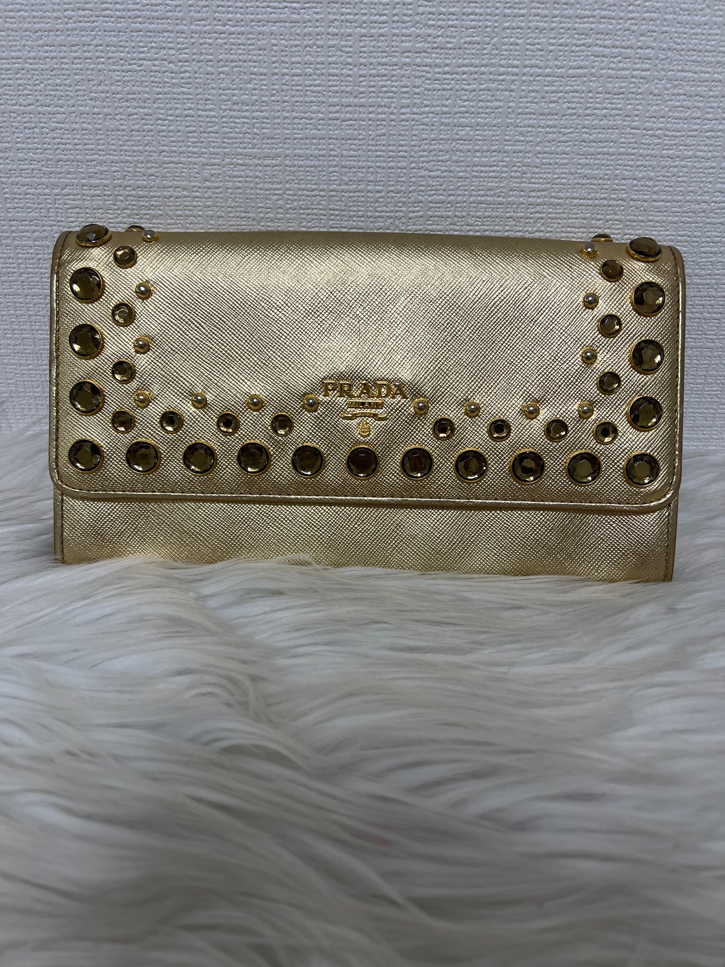 Prada ゴールド系 Wallets A-15005