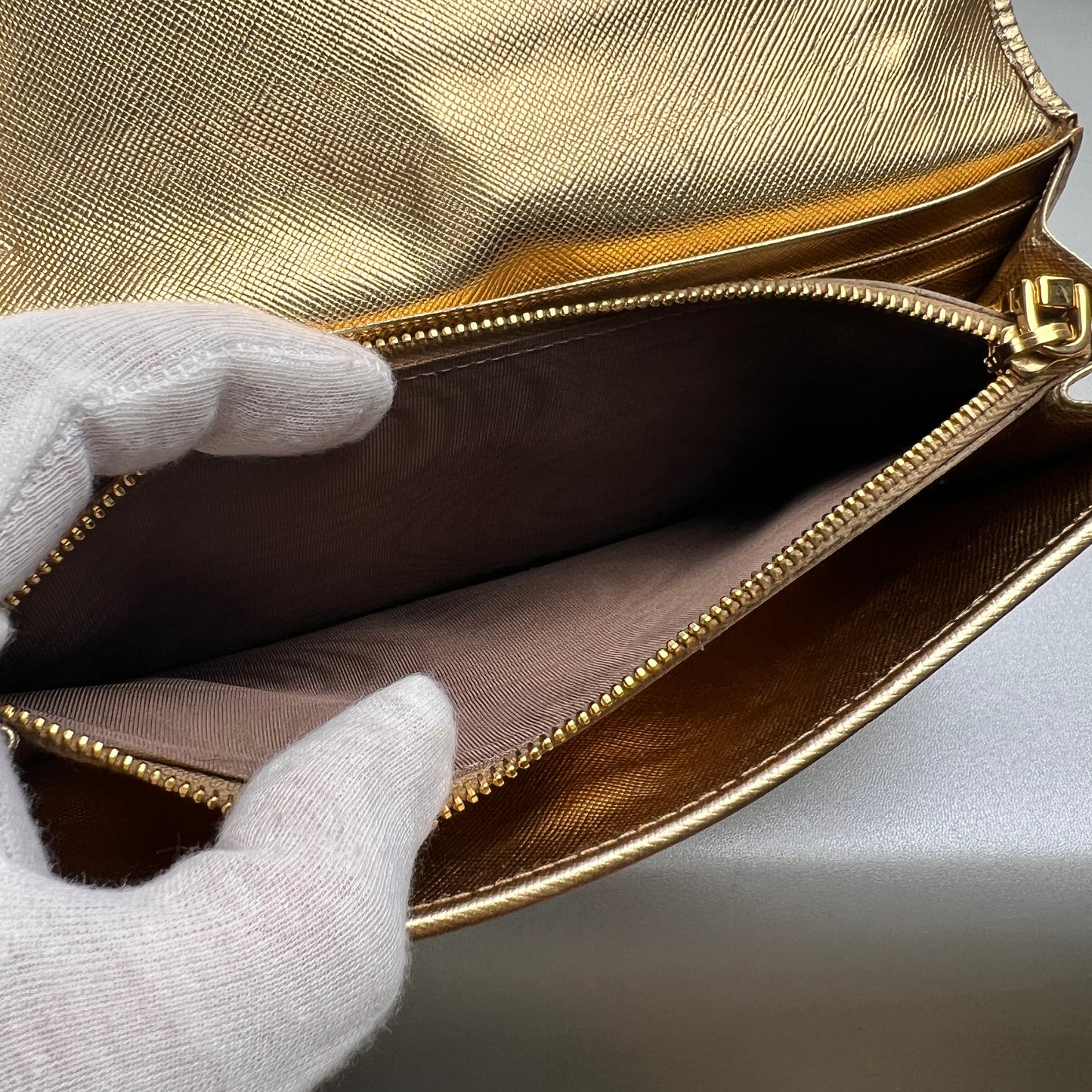 Prada Gold Wallets A-15005