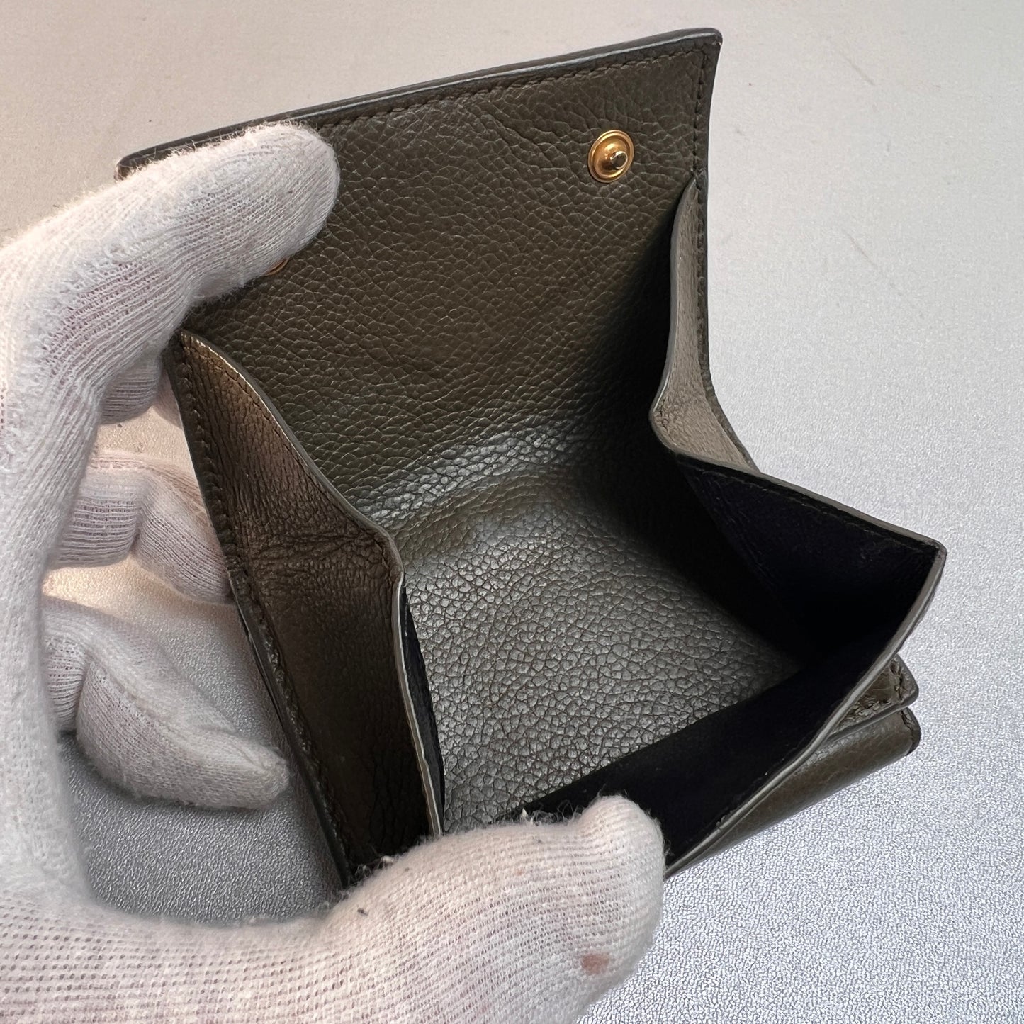 Saint Laurent Green Wallets A-15006
