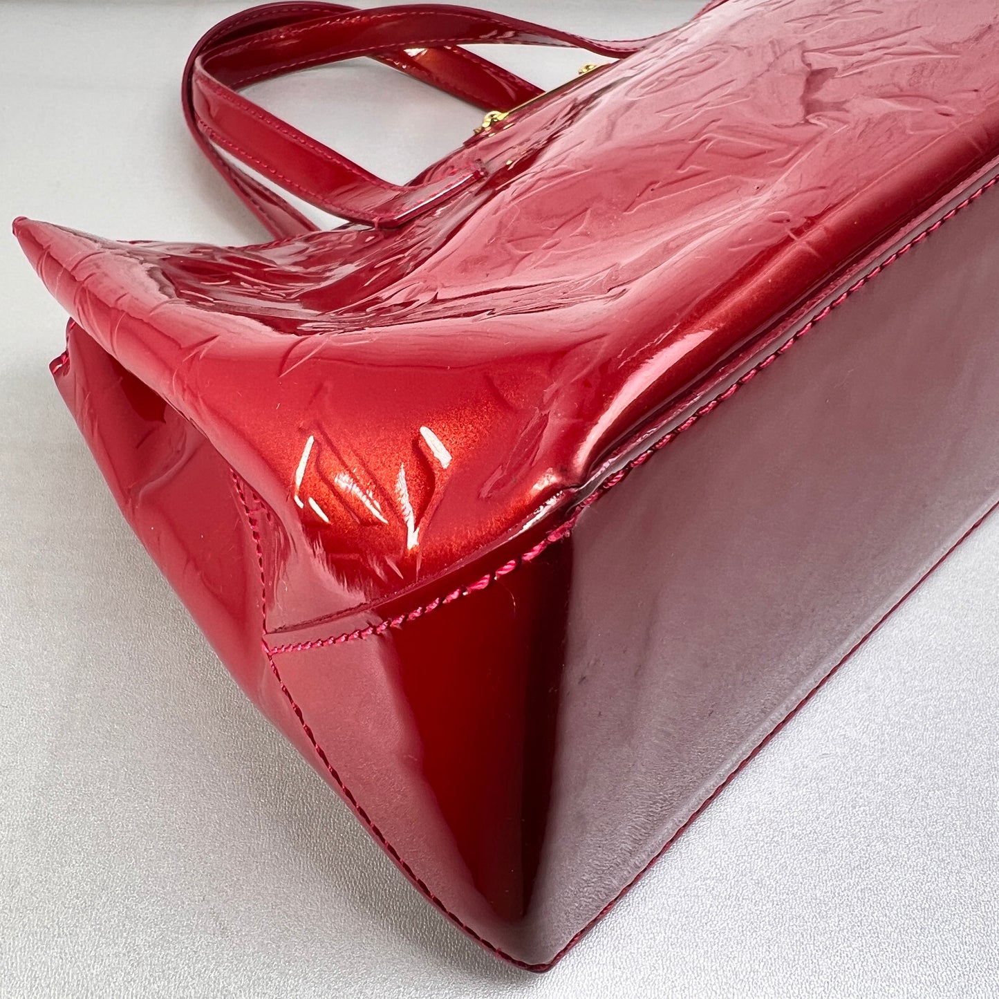 Louis Vuitton Red Handle Bags A-15030