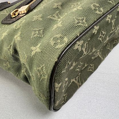 Louis Vuitton Green Handle Bags A-15032