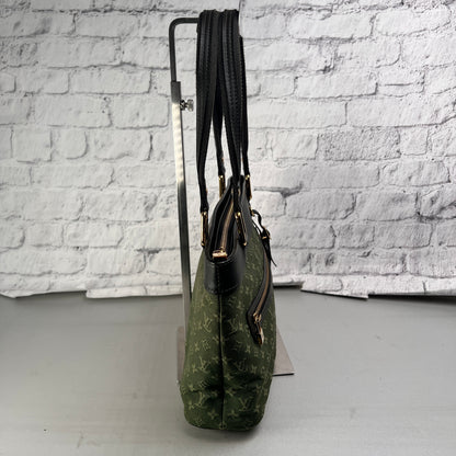 Louis Vuitton Green Handle Bags A-15032