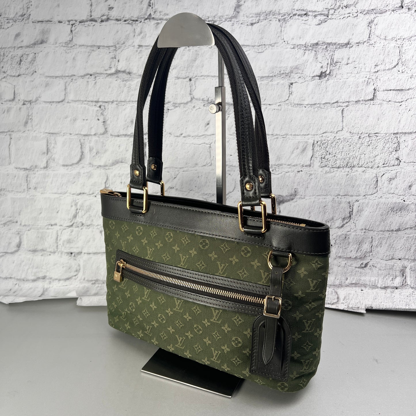 Louis Vuitton Green Handle Bags A-15032