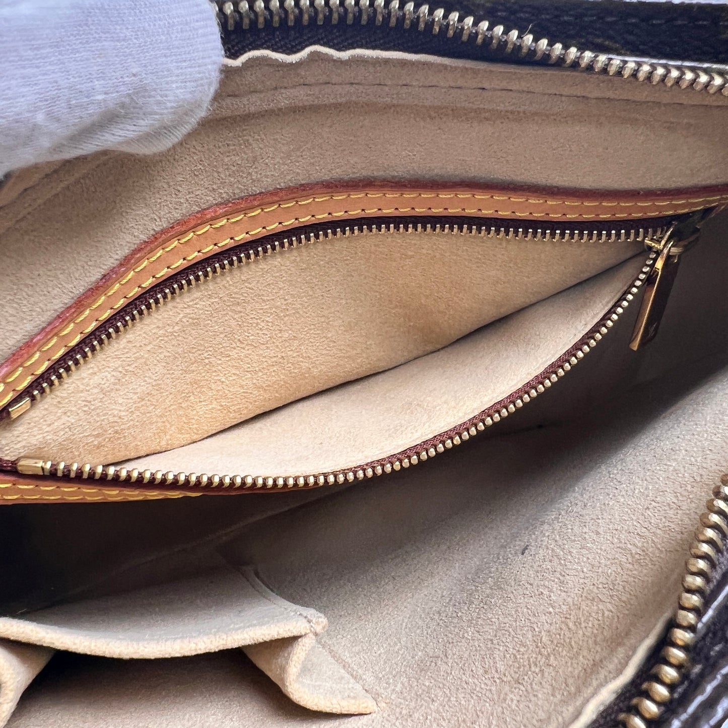Louis Vuitton Brown Handle Bags A-15033