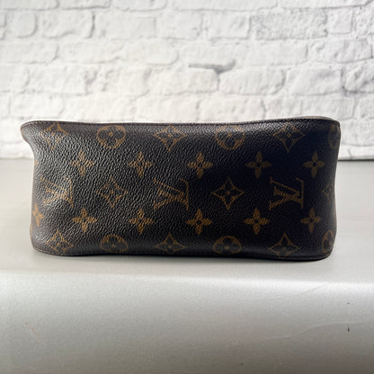 Louis Vuitton Brown Handle Bags A-15033