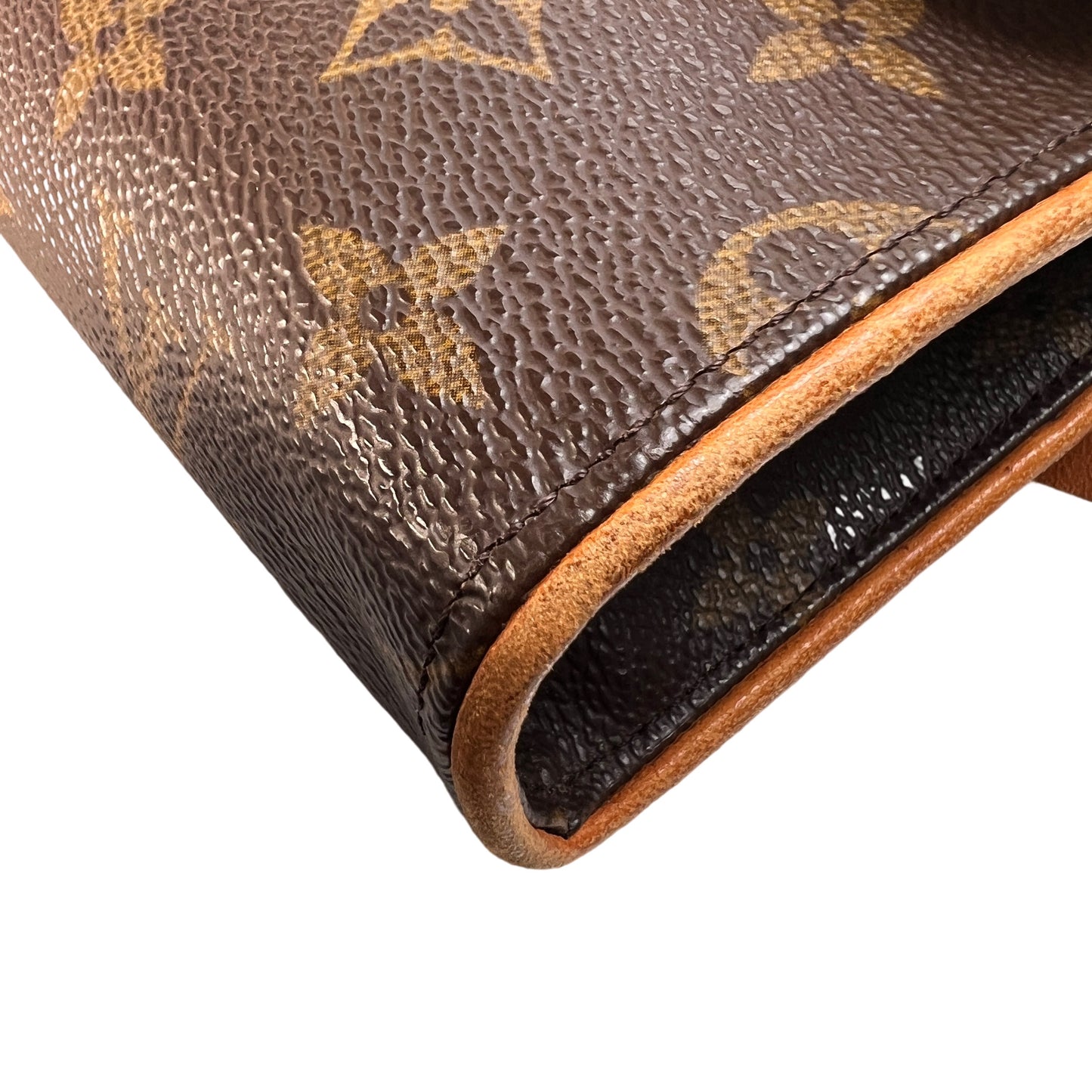 Louis Vuitton Brown Pouches A-15034