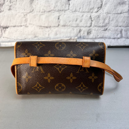 Louis Vuitton Brown Pouches A-15034