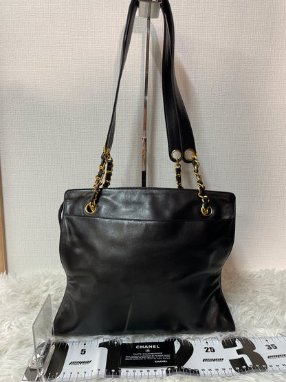 Chanel ブラック系 Tote Bags A-15039