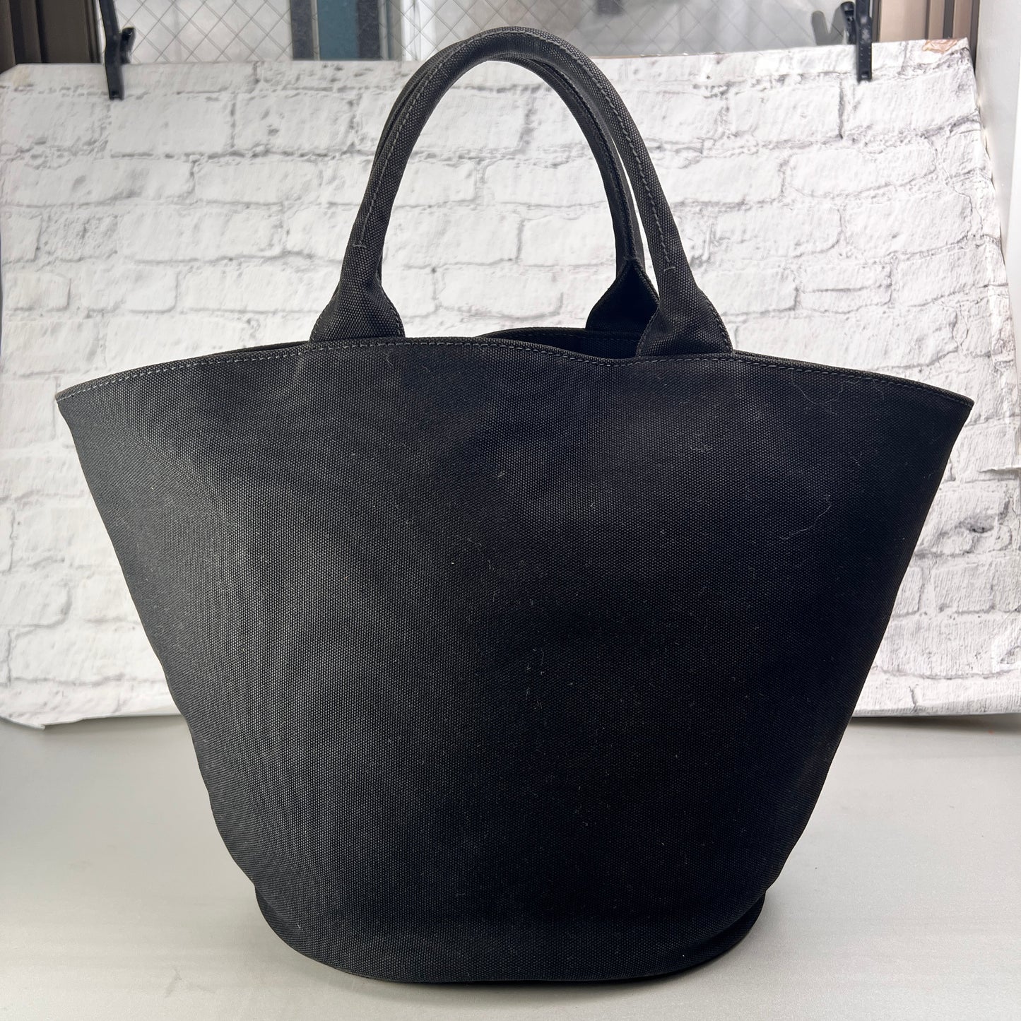 Prada Tote Bags A-15042