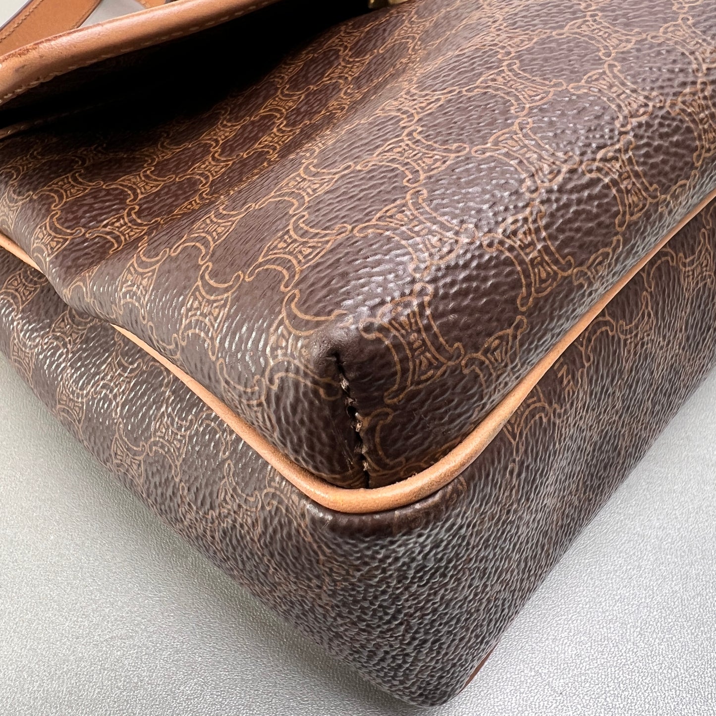 Celine Brown Shoulder Bags A-15043