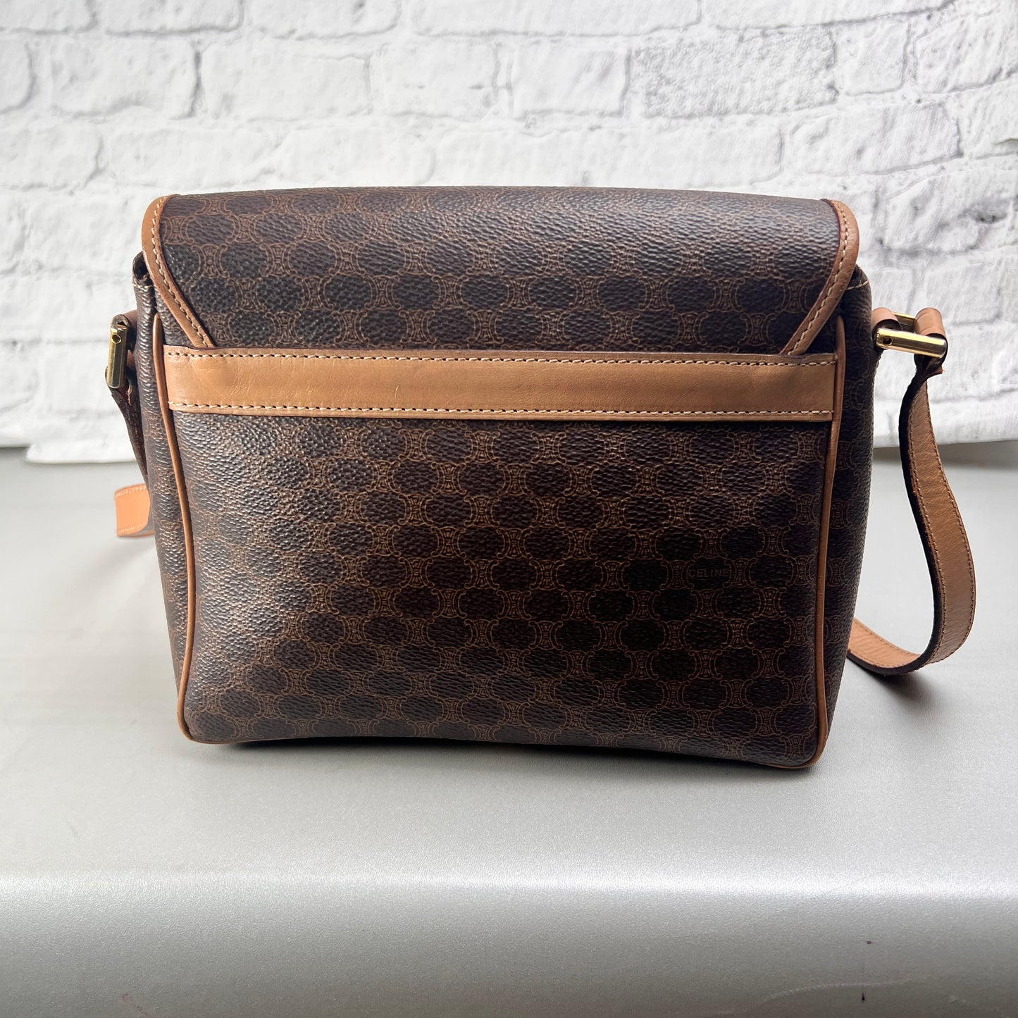 Celine Brown Shoulder Bags A-15043