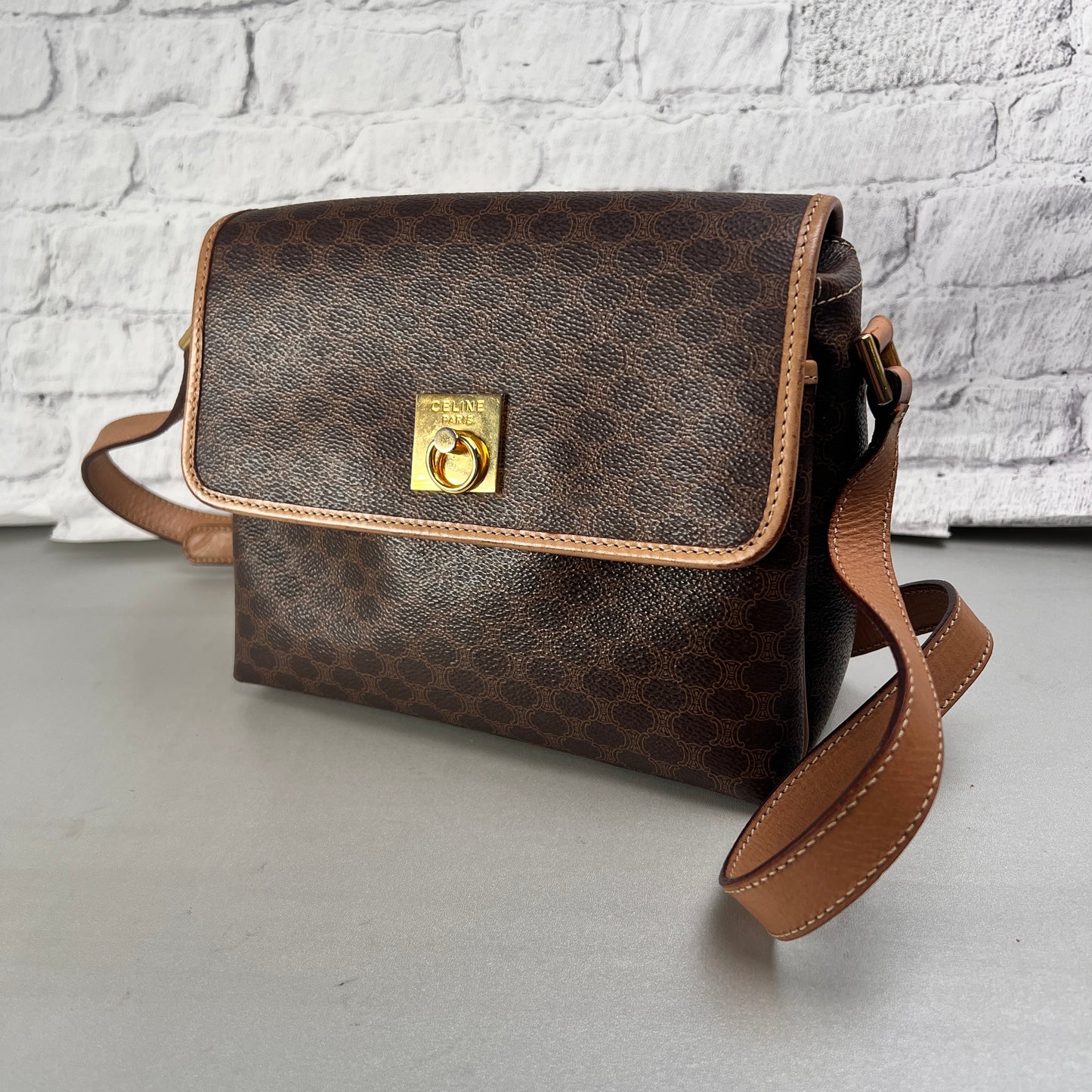 Celine Brown Shoulder Bags A-15043