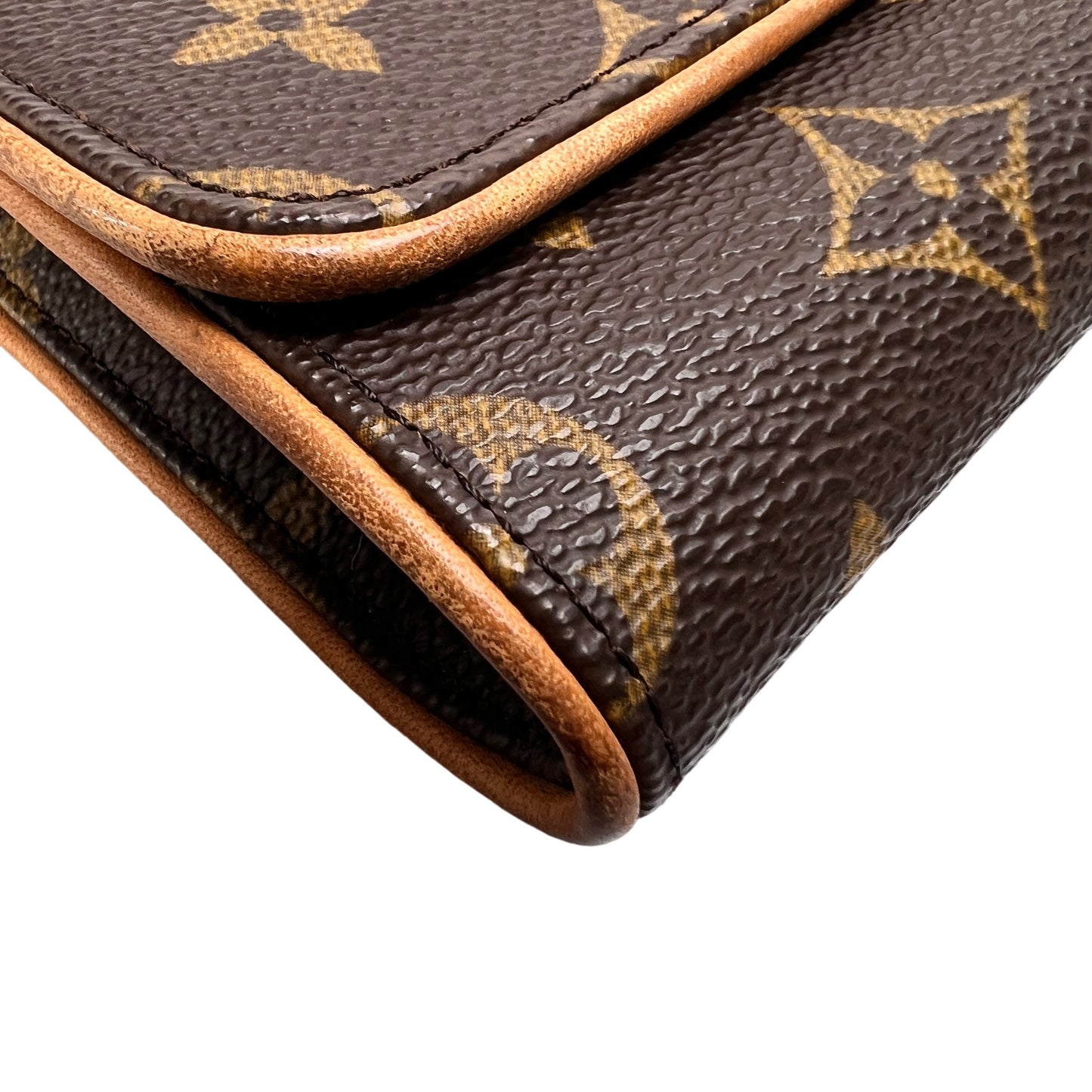 Louis Vuitton Brown Pouches A-15047