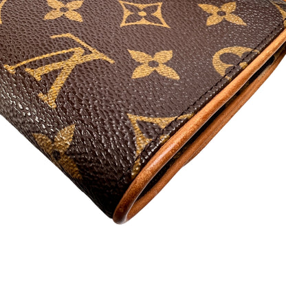 Louis Vuitton Brown Pouches A-15047