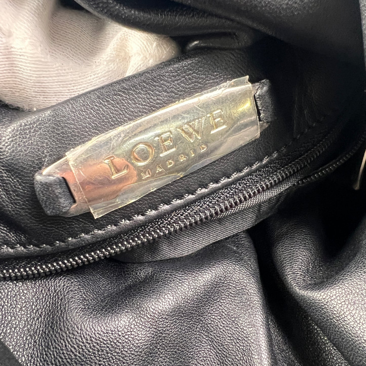 Loewe Black Shoulder Bags A-15053