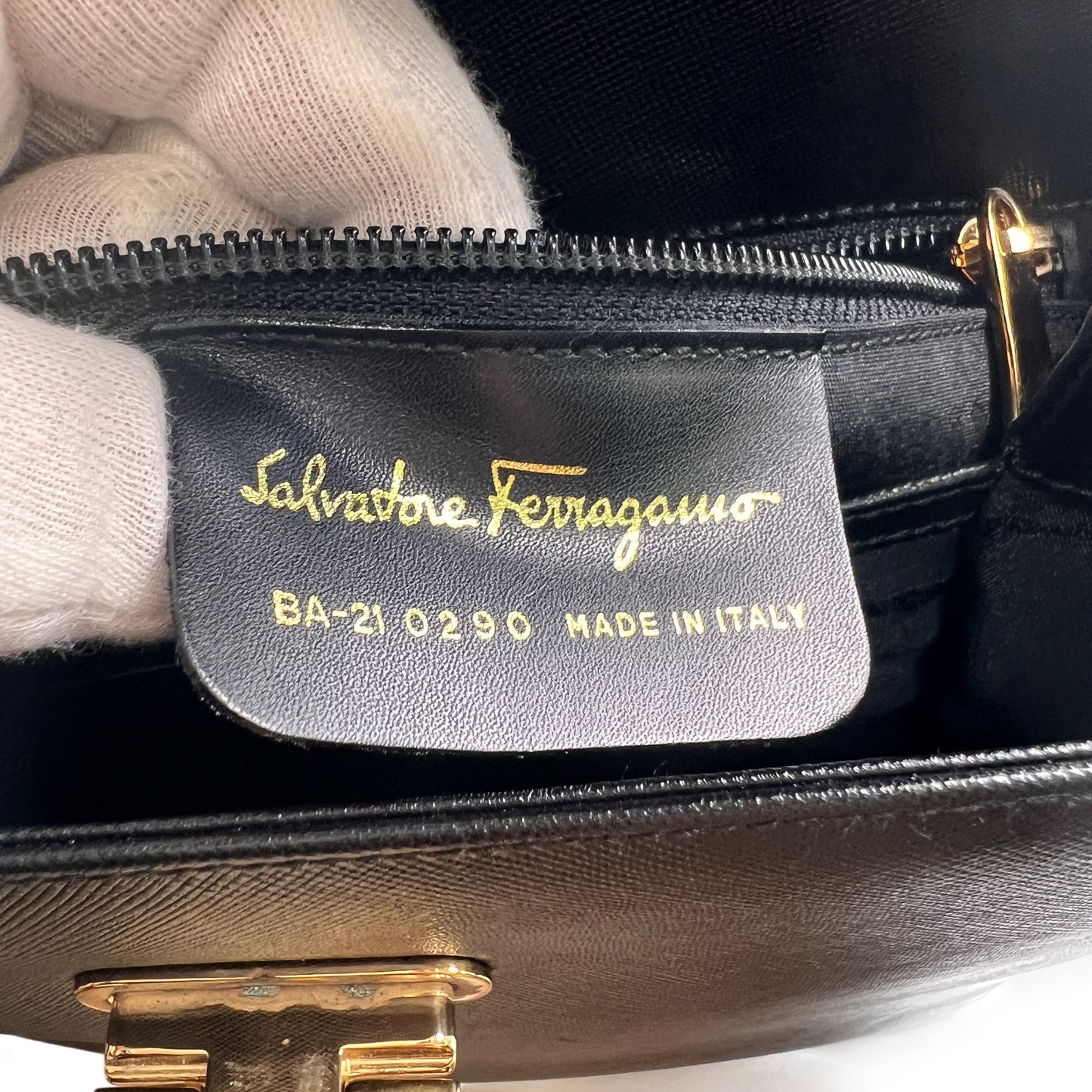 Ferragamo Handle Bags A-15054