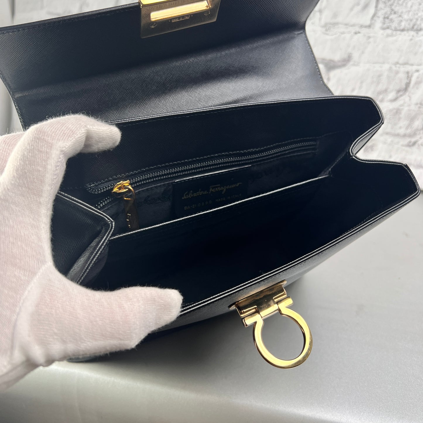 Ferragamo Handle Bags A-15054